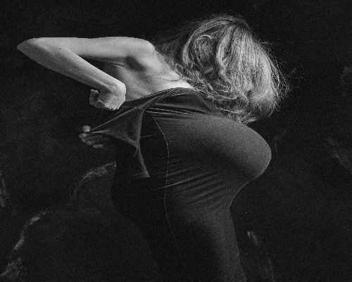 胎动频繁是分娩前兆吗？了解临产前的信号